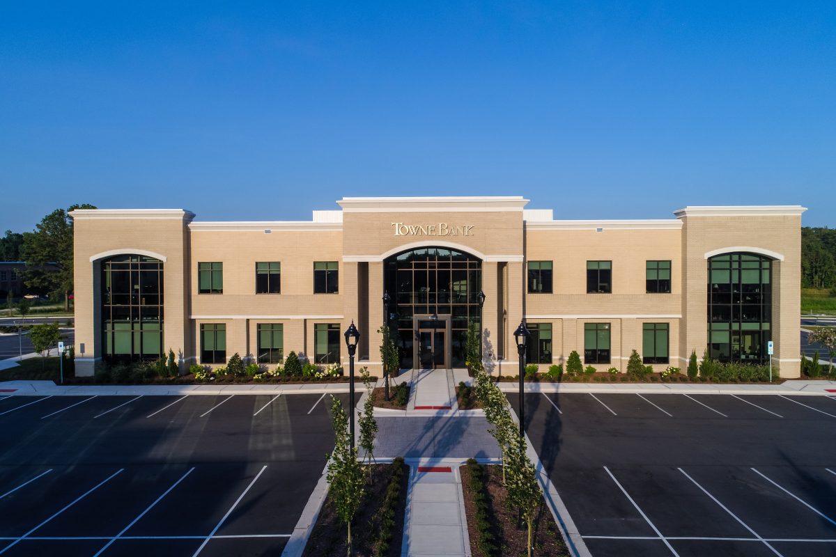 Towne Bank exterior