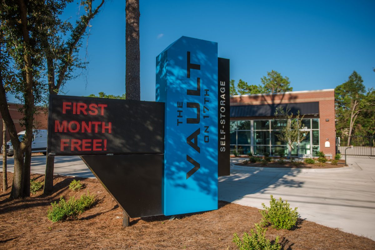 The Vault on 17th exterior sign